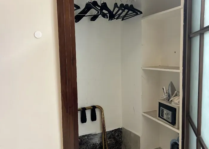 Dimora Donna Elena נאפולי