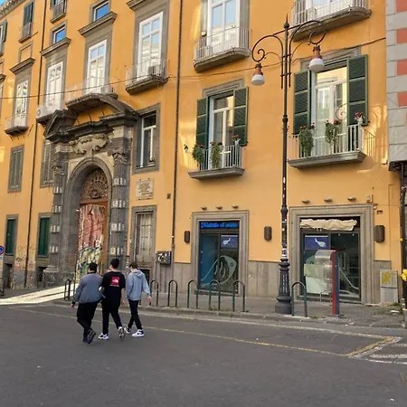 Dimora Donna Elena Bed & Breakfast