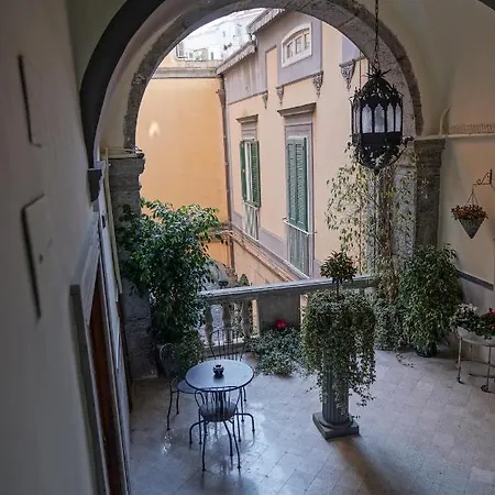 Bed & Breakfast Dimora Donna Elena