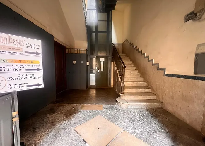 Dimora Donna Elena Bed & Breakfast 4*