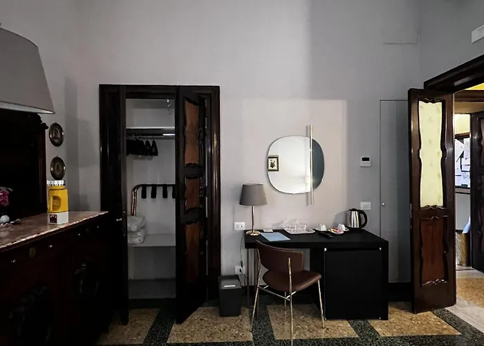 Dimora Donna Elena Bed & Breakfast Neapel