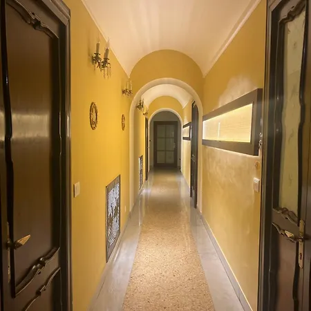 Dimora Donna Elena Bed & Breakfast Napels